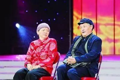 2021卫视春晚爆笑瞬间！金靖小品《破坏...》精彩集锦 3