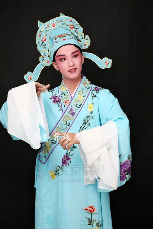 越剧妆容的精妙绘制秘籍 2