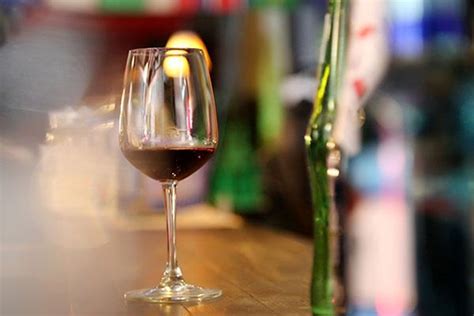 《蚂蚁庄园：每日红酒小酌时光》 1