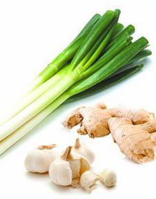 立春时人们通常会吃什么传统食物？ 4