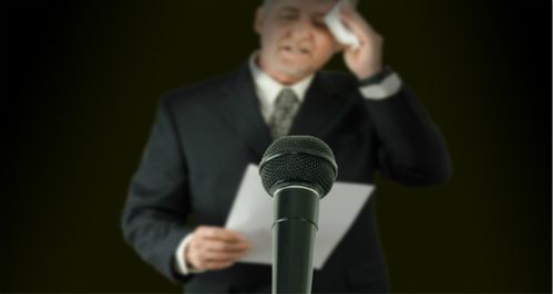 如何有效克服上台演讲的紧张感 3