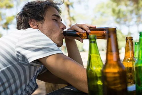 揭秘：古老秘诀让你千杯不醉的饮酒奇招 1