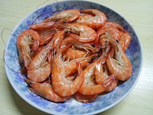 家常白灼虾的简单制作方法 1