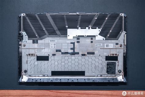 图文详解：轻松学会拆卸DELL 1440笔记本（PP42L型号）步骤 4