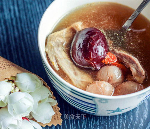 红枣枸杞乳鸽汤怎么做？ 1