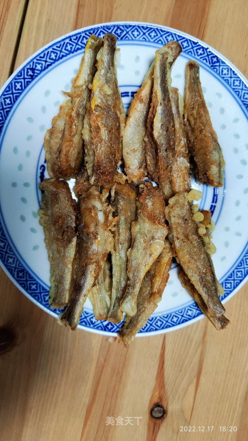 家常美味秘籍：干炸小黄鱼的完美做法 4