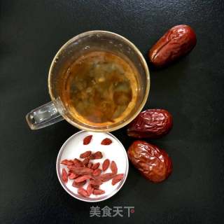 轻松学会制作红枣枸杞茶 1