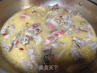 如何制作美味的酸汤肥牛？ 2