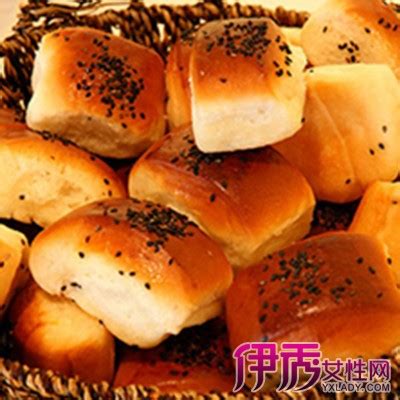 轻松学会：烤箱做面包的实用步骤 2